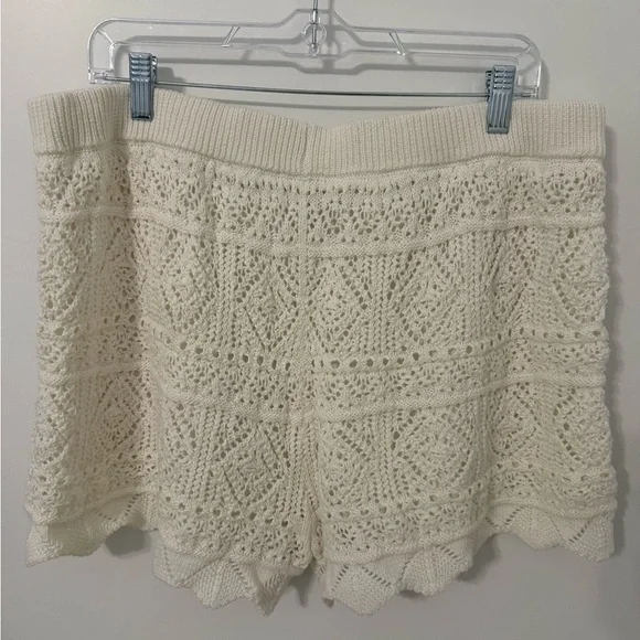 A New Day crochet shorts - Picture 4 of 5